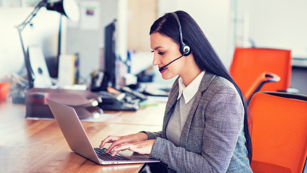 Employee Hotline Benefits and Steps for Small Businesses